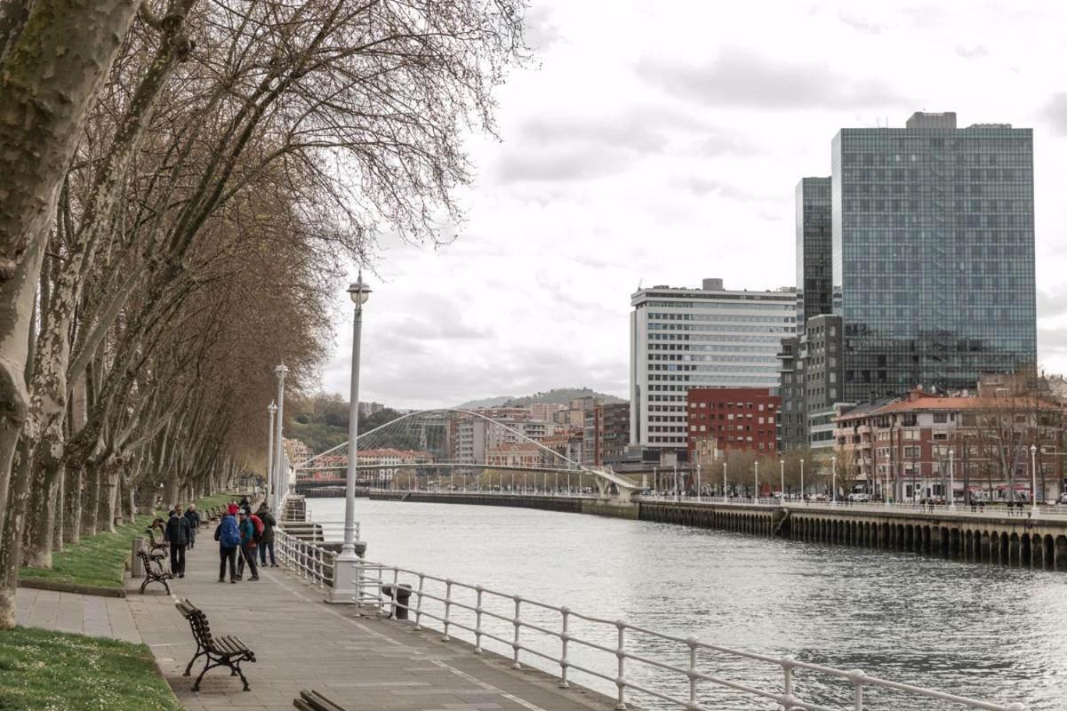 Pension H30 Bilbao Exteriör bild