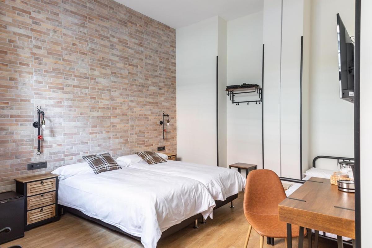 Pension H30 Bilbao Exteriör bild